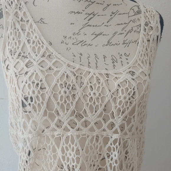 Maurices Cream Crochet Lace Tank Top - Picture 5 of 9
